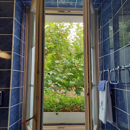 D'etoy Hotel